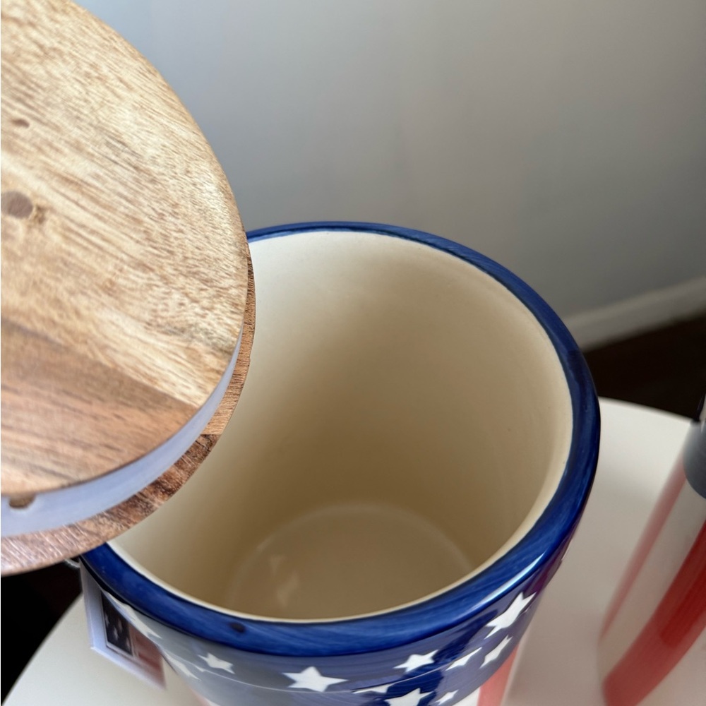 Americana Patriotic Flag Stripe and Stars Canister Set NWT - Picture 9 of 10